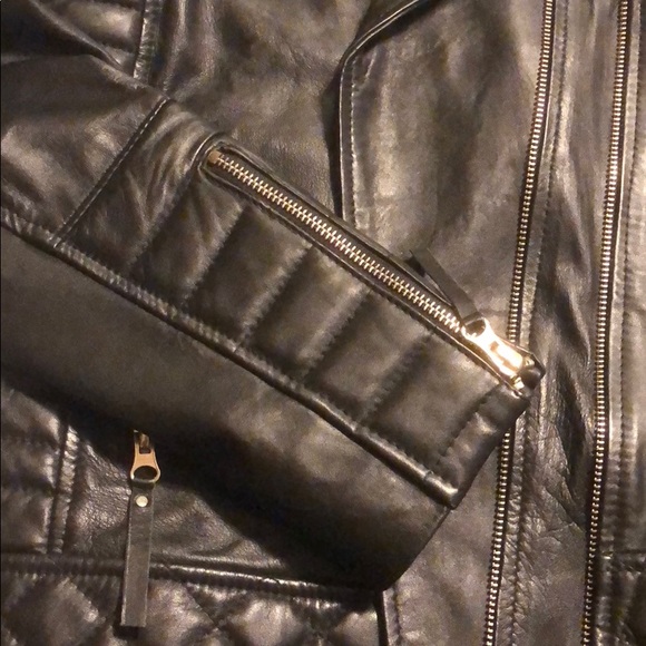 Leather jacket - Picture 4 of 6